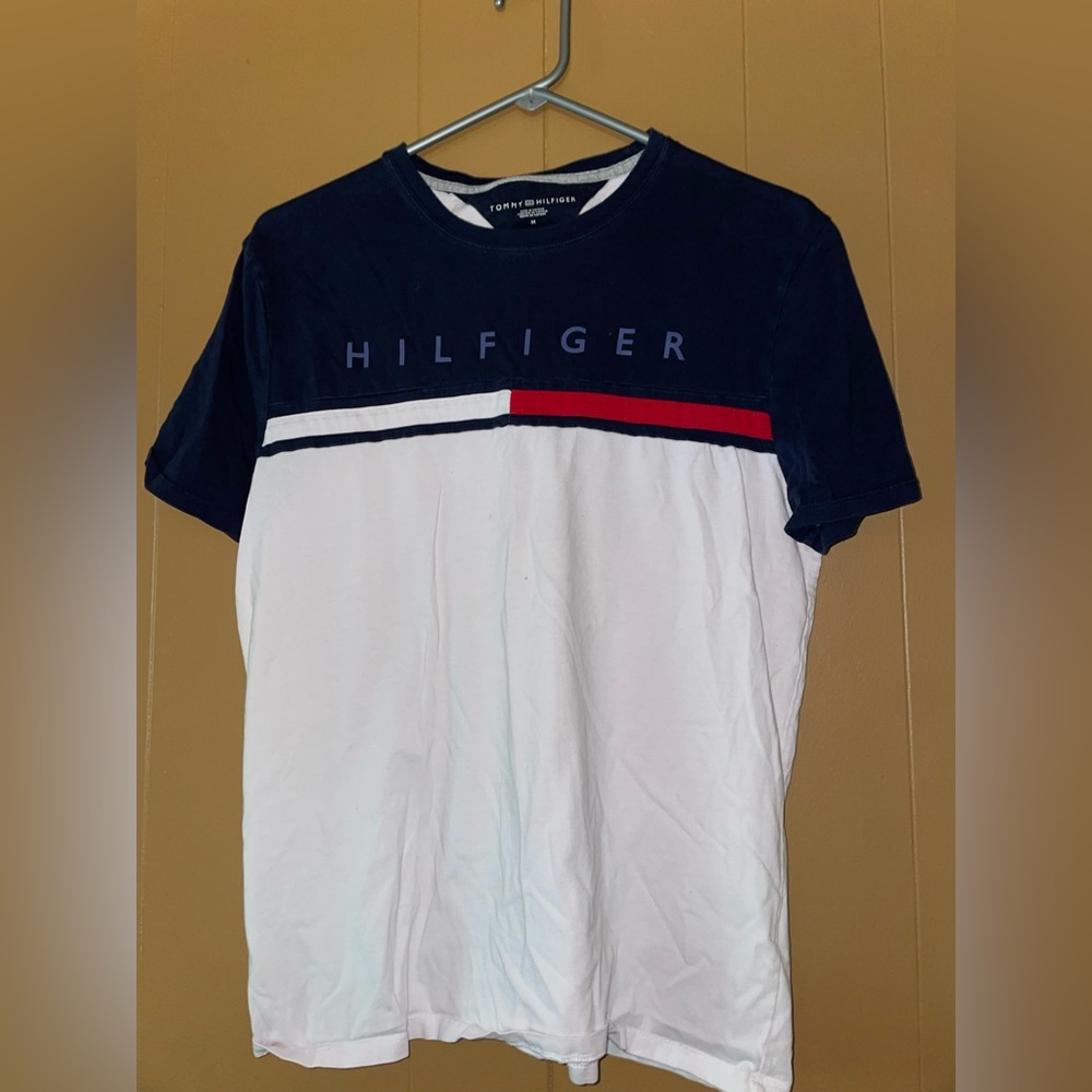 Tommy Hilfiger tee